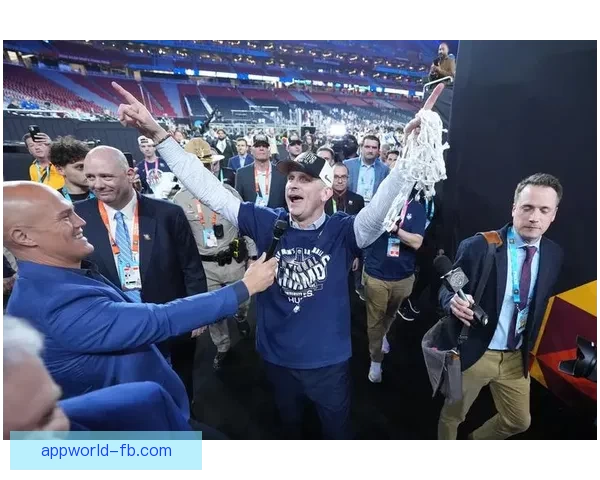 康大力克伊利诺伊大学晋级全美冠军赛 赫尔利执教四年三次冲击冠军